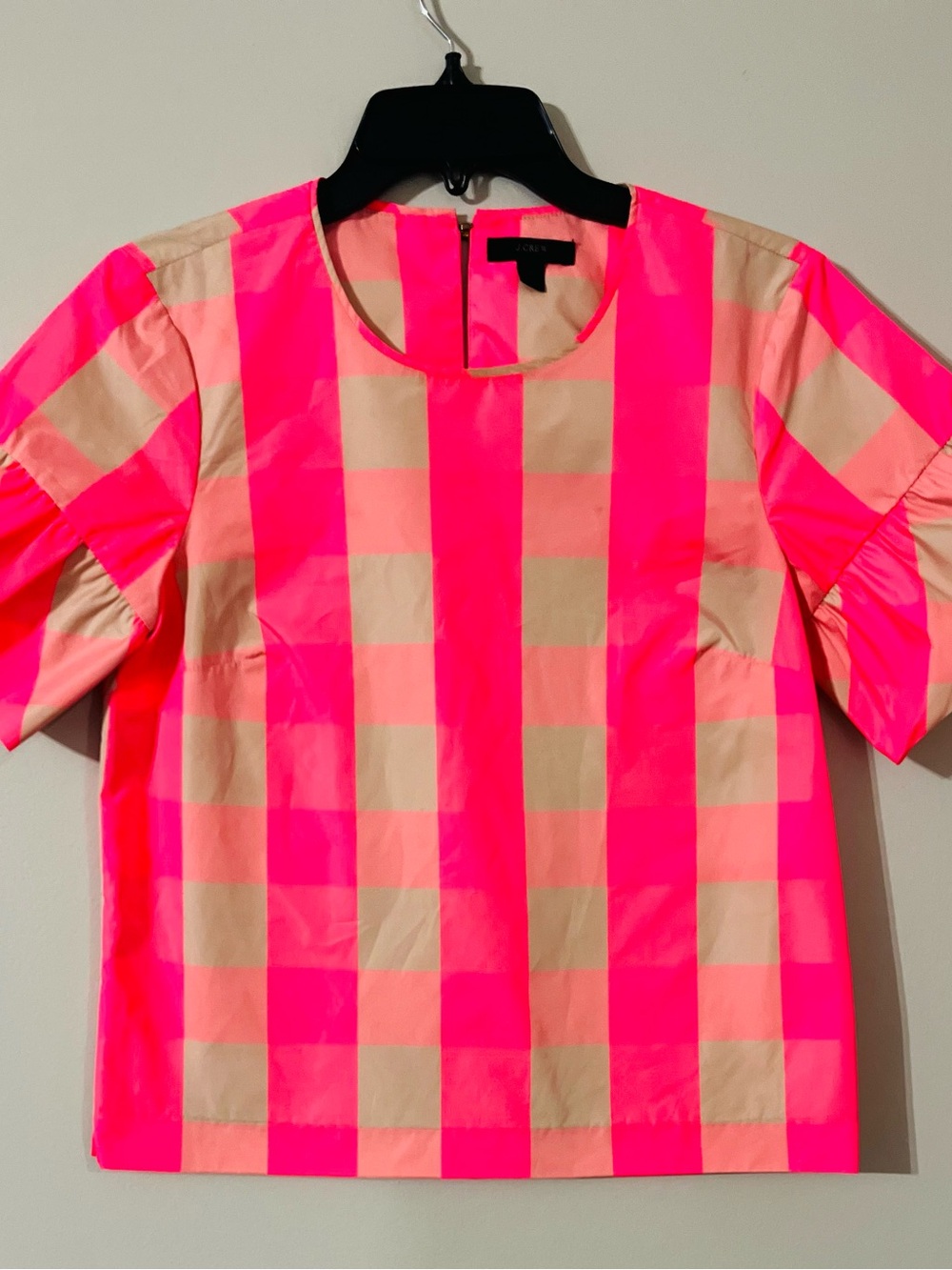 EUC J.CREW Gingham Buffalo Plaid Pink Neon Ruffle Sleeve Top Size 0
